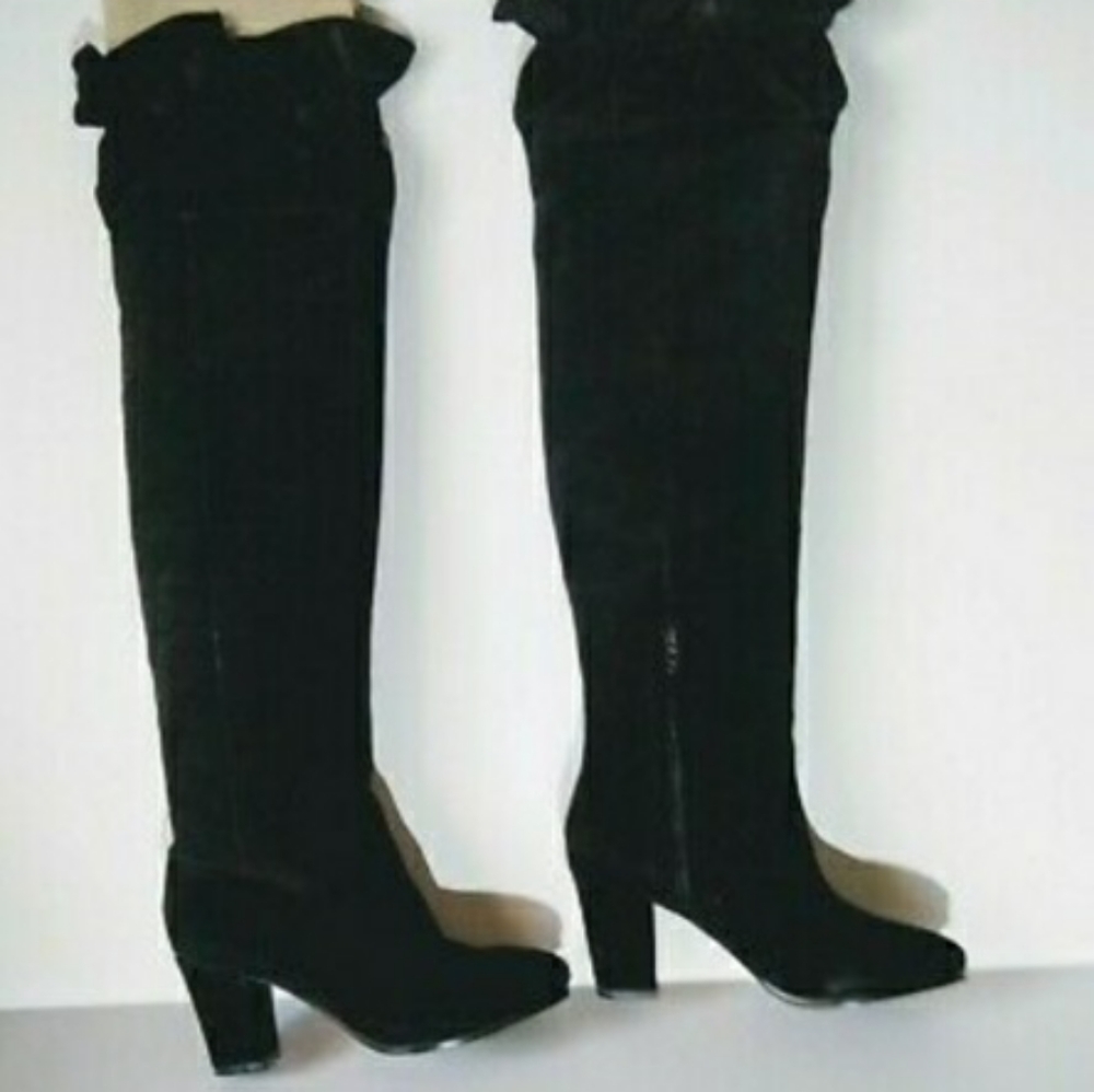 Libby Edelman Suede Ruffled Charisma Boot - Picture 4 of 4